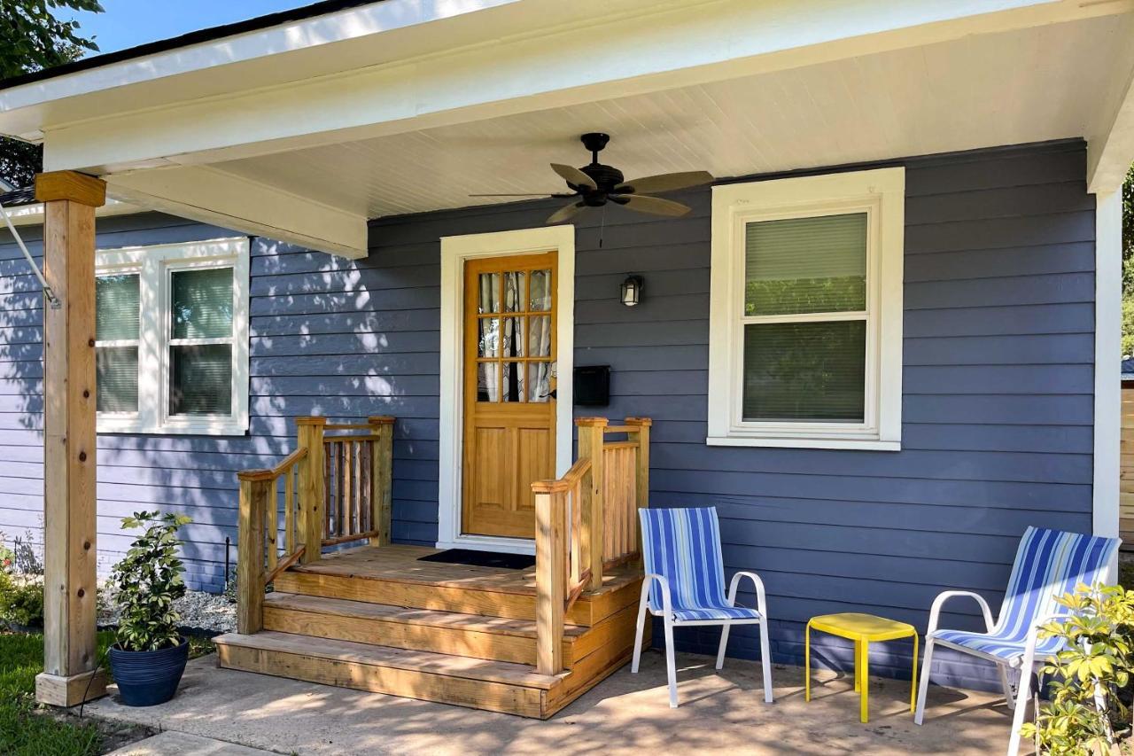 Central Cottage With Grill, 1 Mi To Cajun Field Lafayette Exterior photo